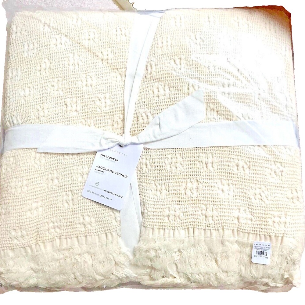 Pottery Barn Cotton Jacquard Fringe Blanket in Ivory Full/Queen NWT